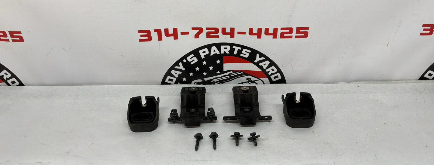 2017 Chevy SS Sedan RH & LH Upper & Lower Radiator Bracket Mounts Bushings OEM