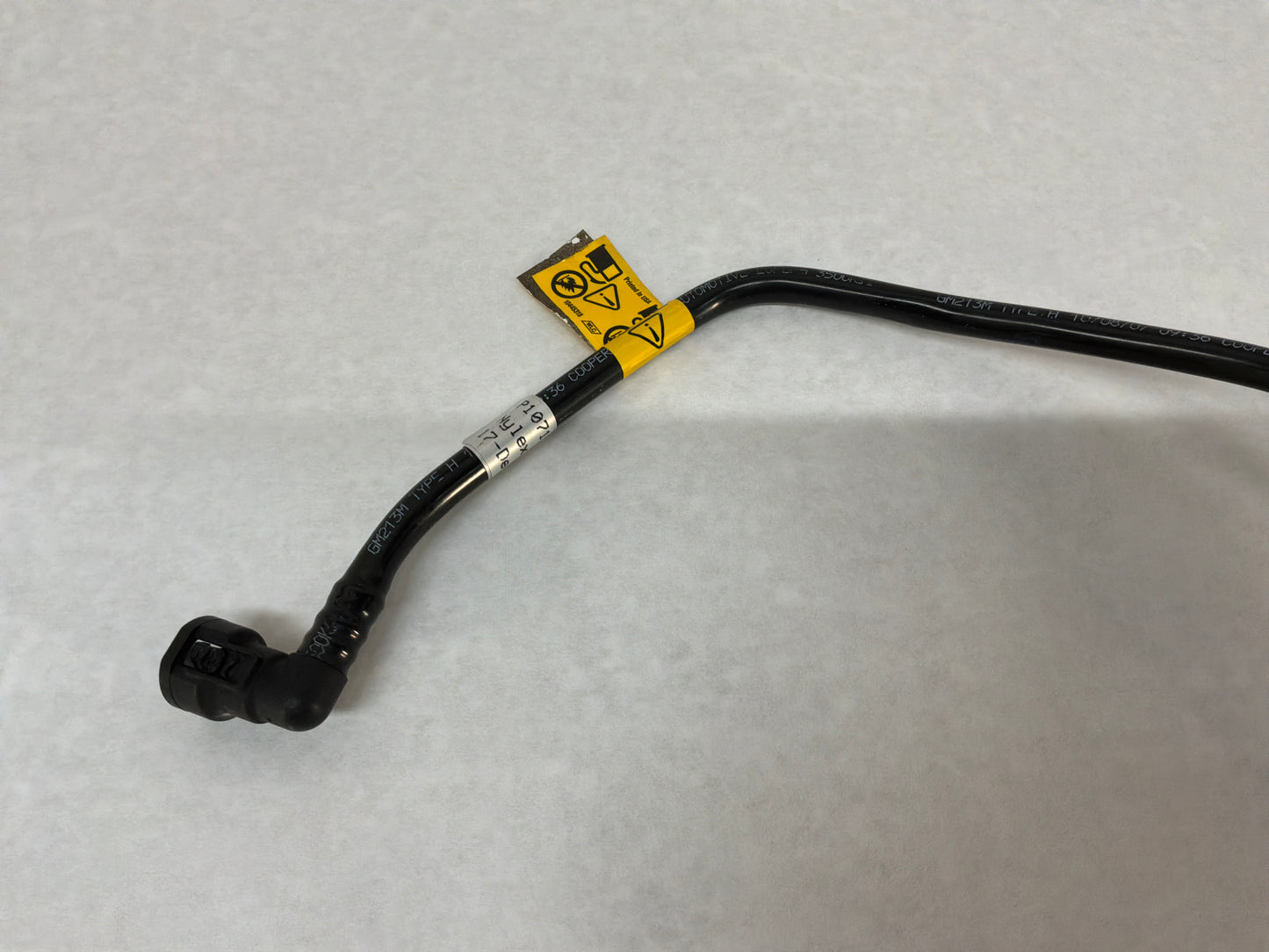 2008 Pontiac G8 GT EVAP PCV Line Hose Tube Pipe OEM