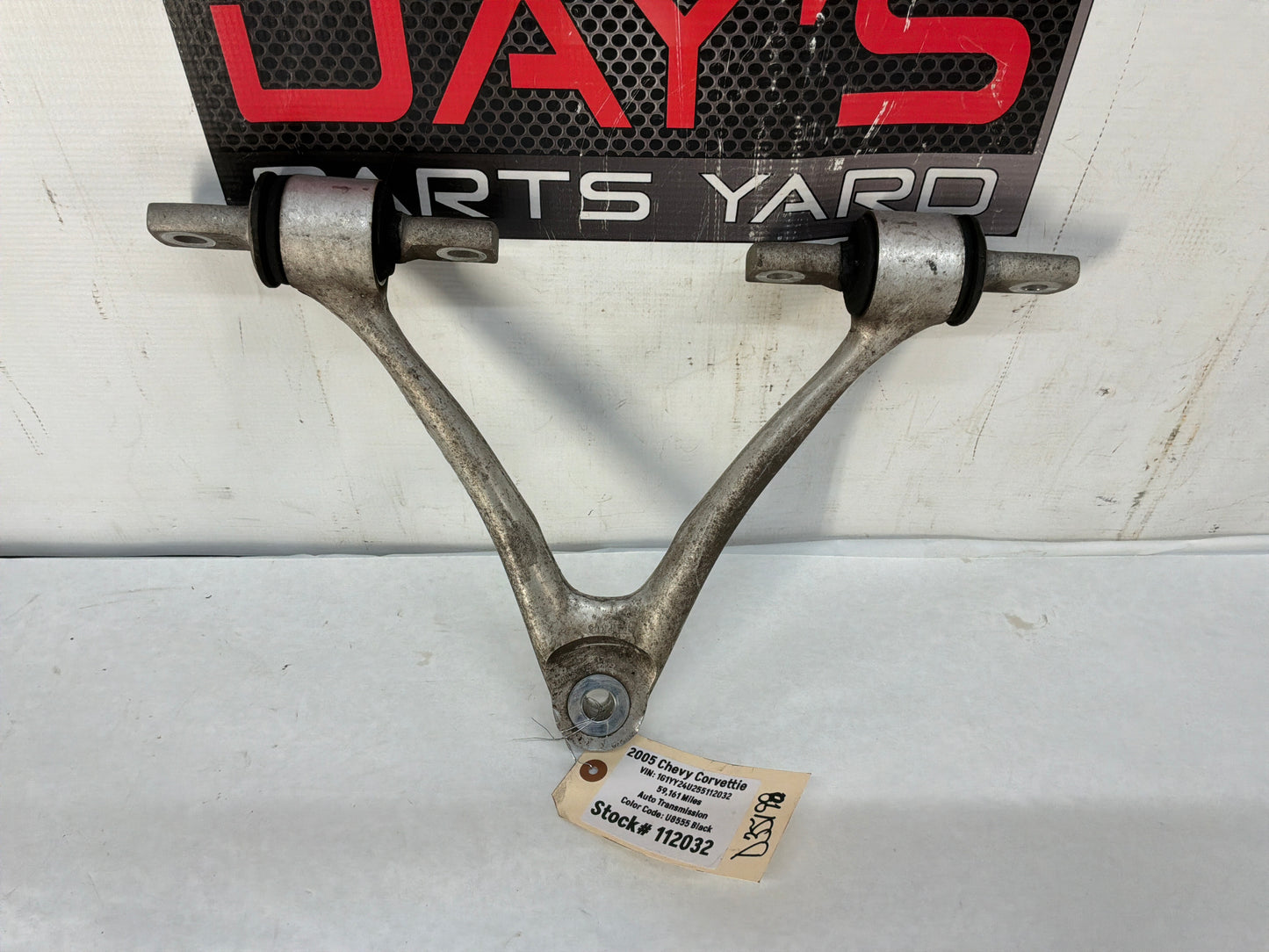 Rh front upper control arm - Day's Parts Yard