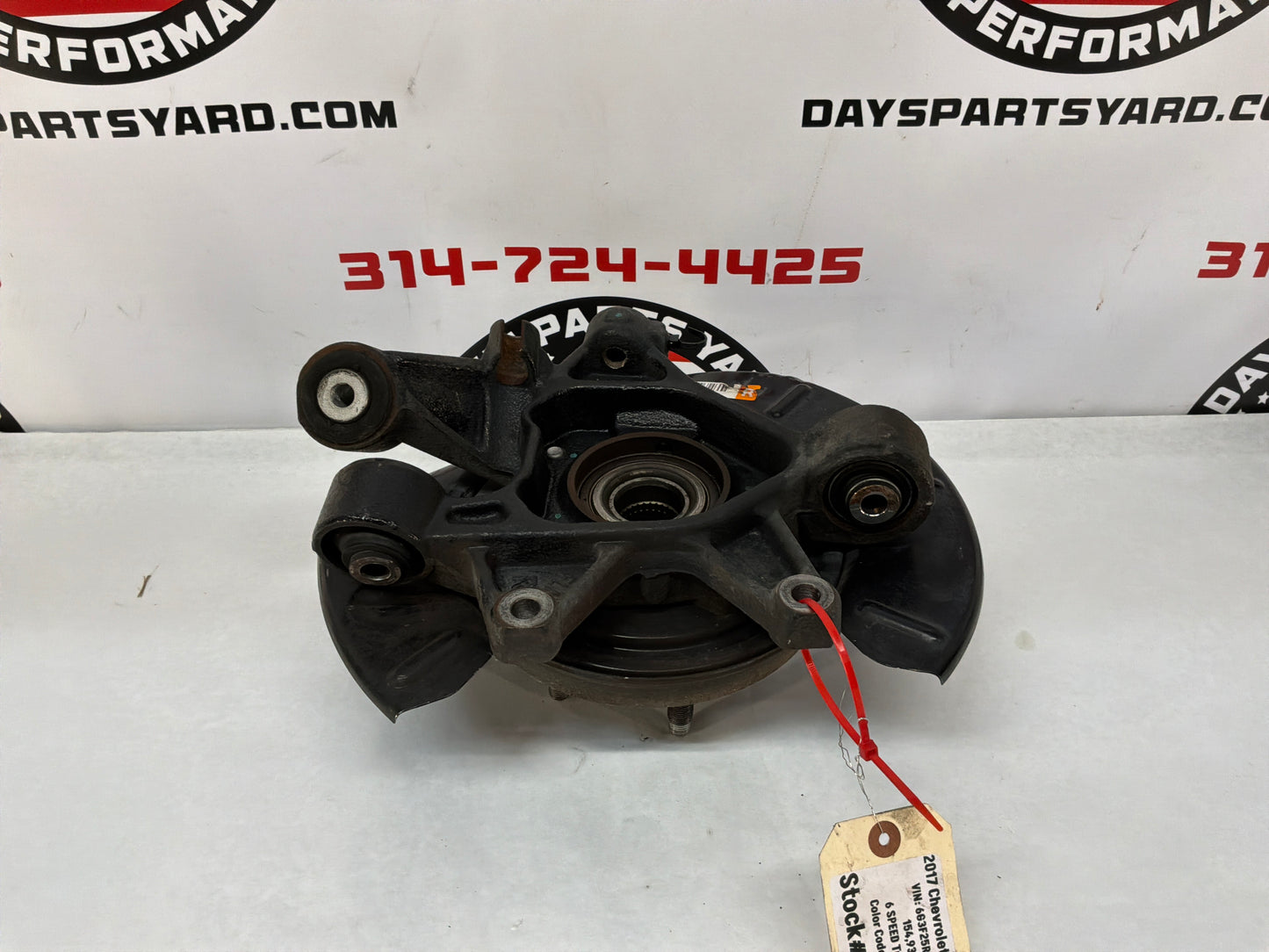 2017 Chevy SS Sedan RH Passenger Rear Suspension Spindle Hub Knuckle Wheel Bearing OEM