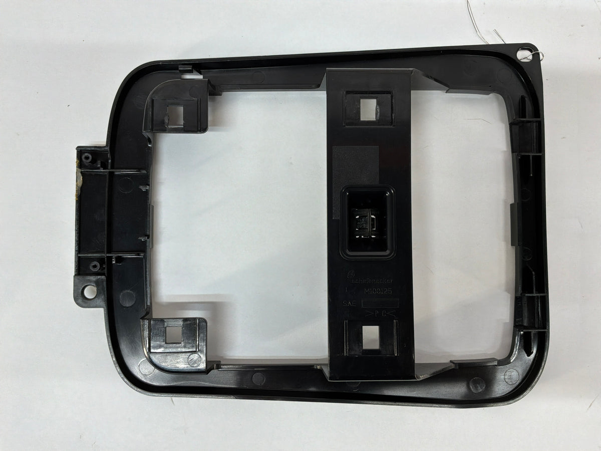 2017 Chevrolet SS Sedan Hardtop Over Head Console Dome Light Frame Bracket Bezel OEM