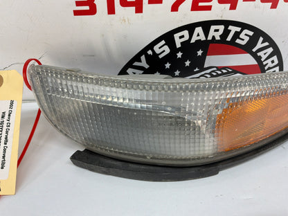 2002 Chevy Corvette Convertible Front RH Passenger Turn Signal Housing Assembly