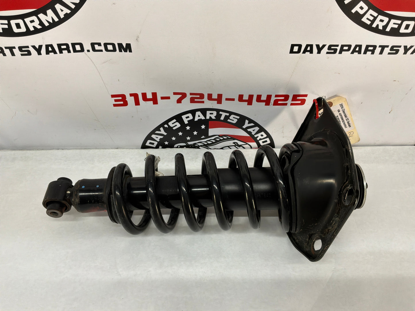 2014 Chevy SS Sedan RH Passenger Rear Suspension Shock Strut Absorber Assembly OEM