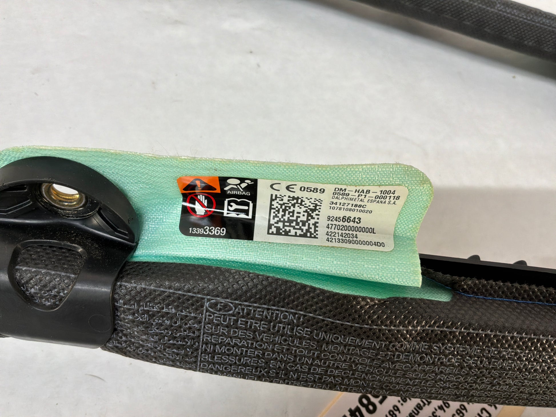 Curtain airbag - Day's Parts Yard