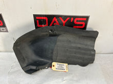 Rh wheel liner - Day's Parts Yard