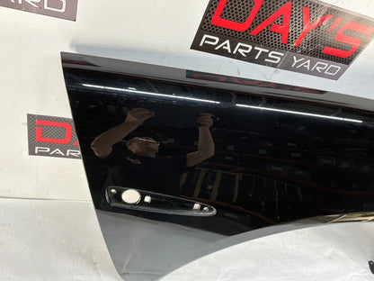 Front rh quarter panel - Day's Parts Yard