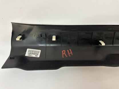 2014 Chevy SS Sedan RH Passenger Front Interior Carpet Retainer Sill Moldings Trim OEM