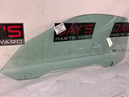 Rh front glass - Day's Parts Yard