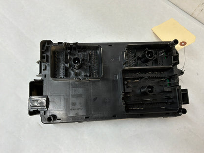 2014 Chevy Camaro ZL1 Engine Motor Bay Fuse Relay Accessory Wiring Junction Box Block OEM