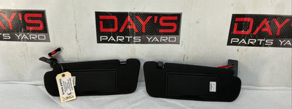 2008 Pontiac G8 Base RH & LH Sunvisor Sun Visor Shade w/ Clips OEM