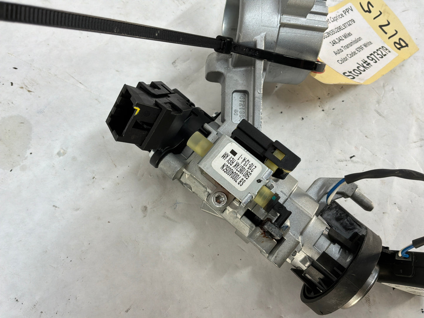2014 Chevy Caprice PPV Ignition Switch Lock Housing Assembly w/ Key OEM