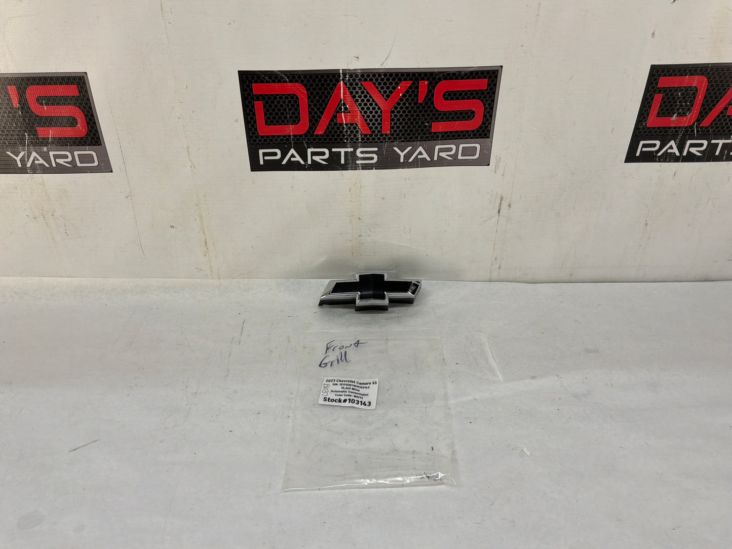 2023 Chevy Camaro SS Front Bumper Grill Bowtie Emblem BLACK OEM
