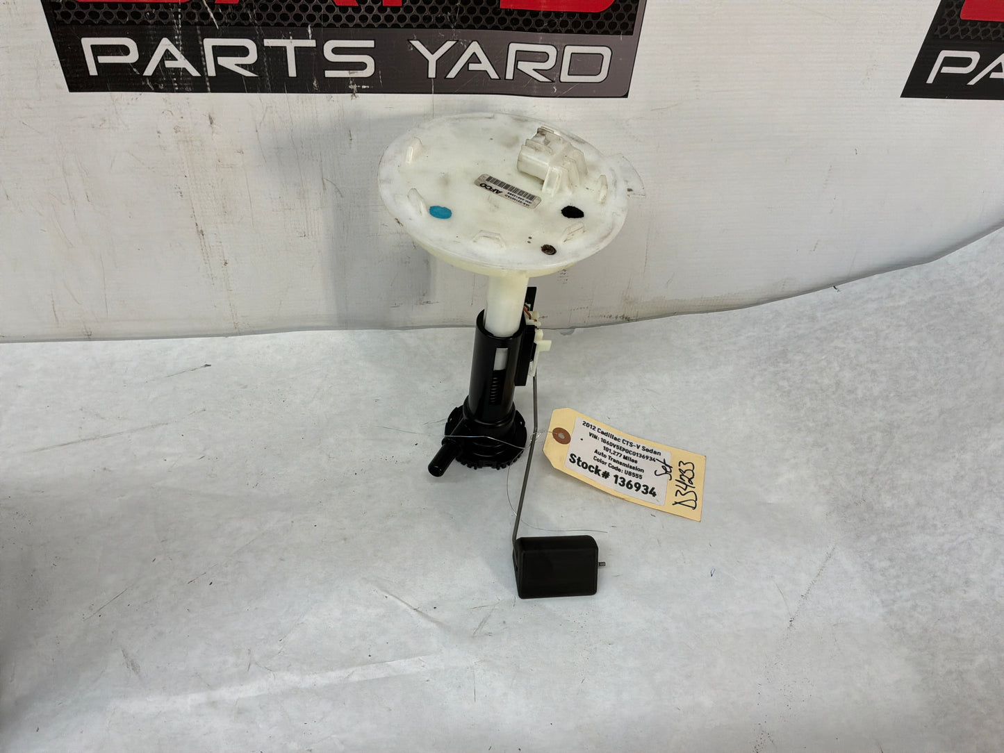 Fuel pump and level - Day's Parts Yard
