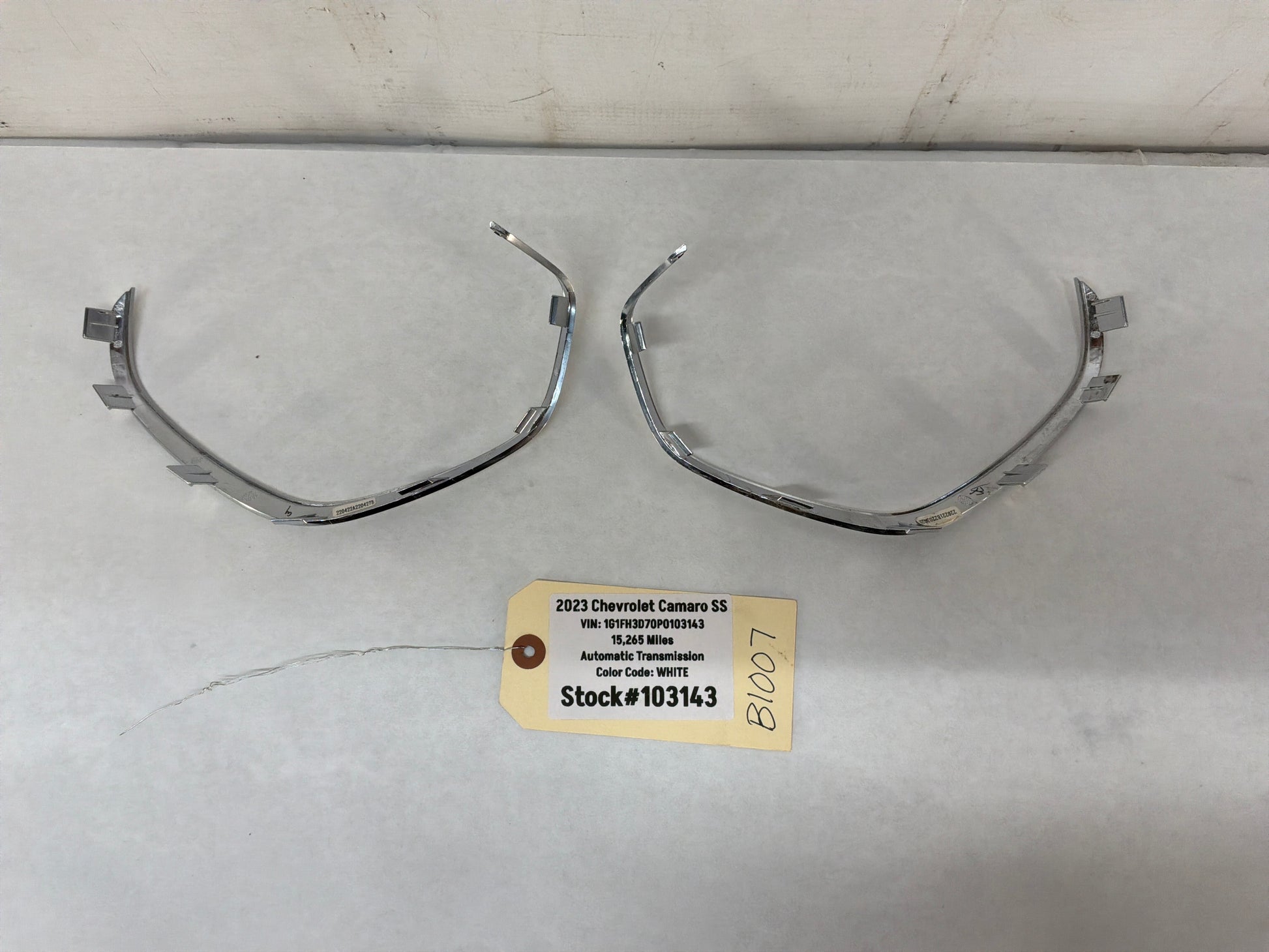 Gauge cluster trim - Day's Parts Yard