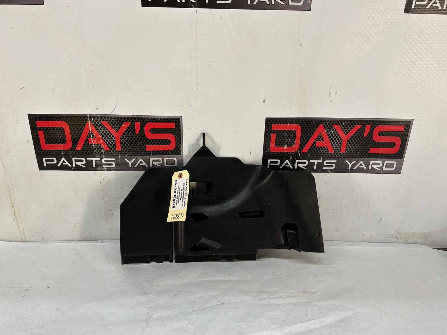 2009 Chevy C6 CorvetteLower Dash RH Passenger Hush Panel - Day's Parts Yard