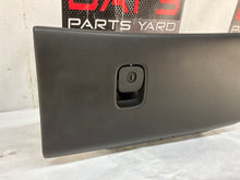 2005 Chevy C6 Corvette Dashboard Glove Box Assembly OEM - Day's Parts Yard