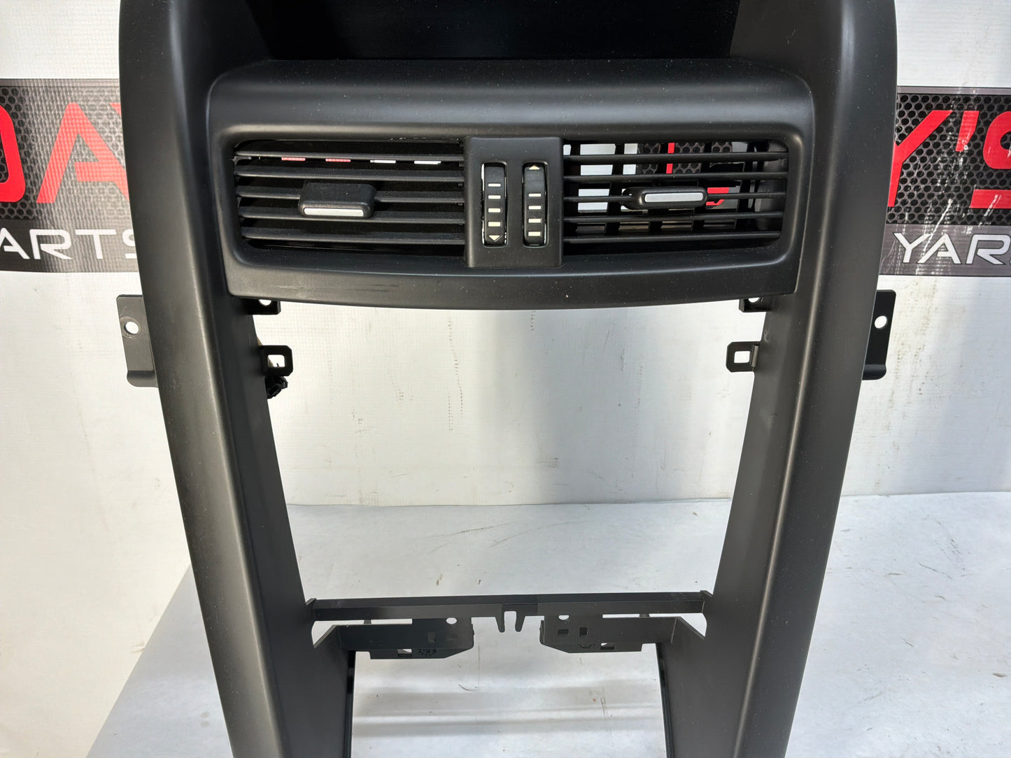 2008 Pontiac G8 GT Center Dash Radio Bezel Trim Molding Panel Speaker Grille OEM