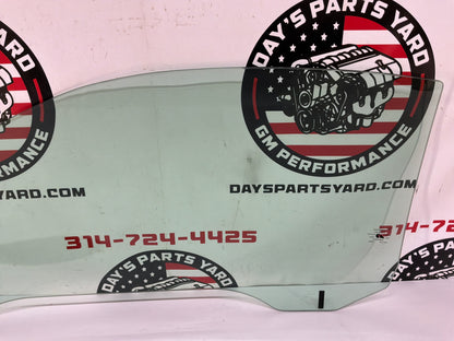 2002 Chevy C5 Corvette Convertible  RH Passenger Front Door Window Glass OEM