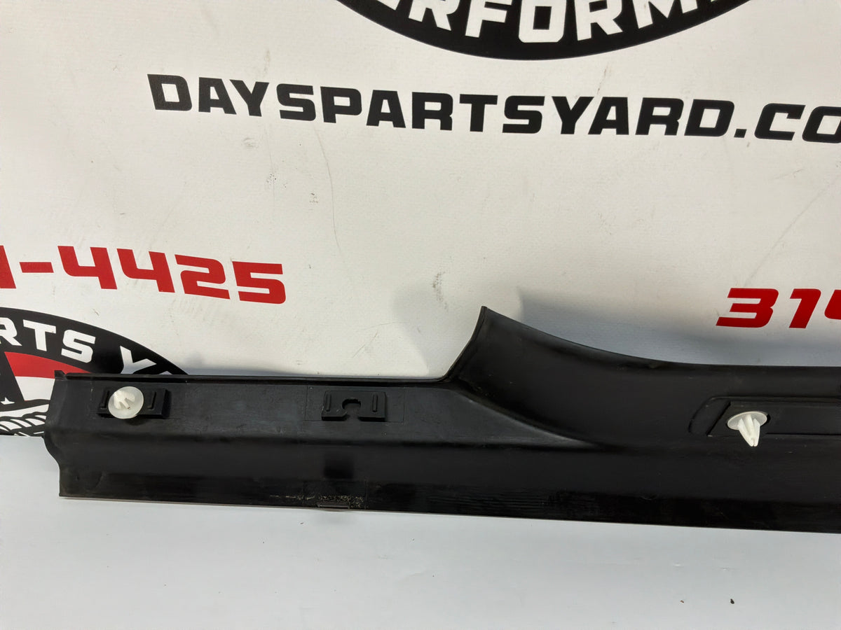 2014 Chevy SS Sedan LH Driver Front Scuff Sill Plate Panel OEM