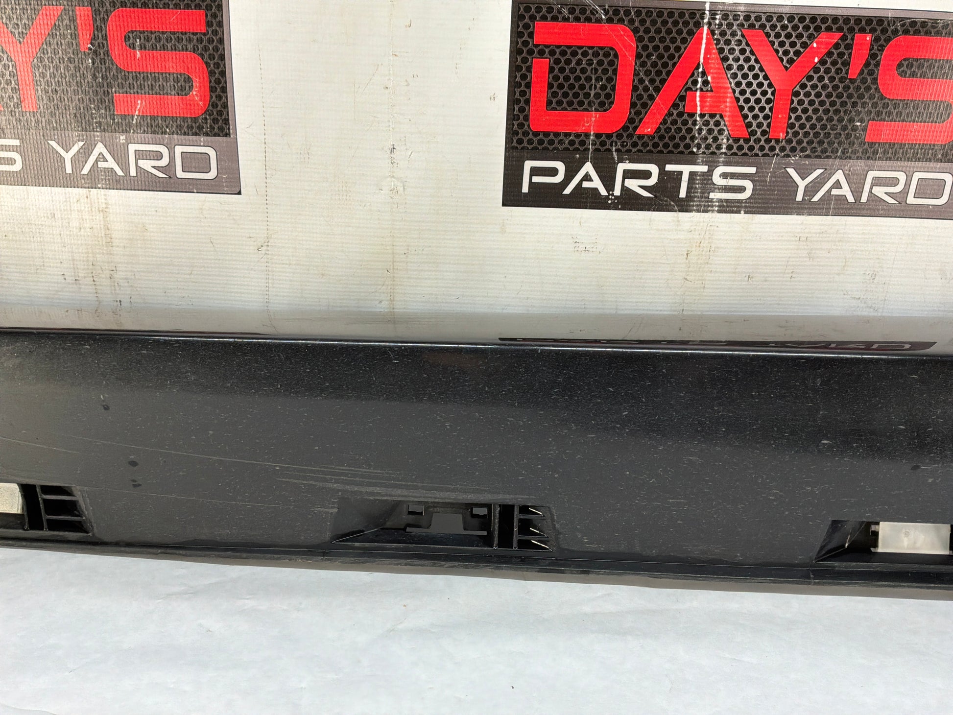 Lh rocker - Day's Parts Yard