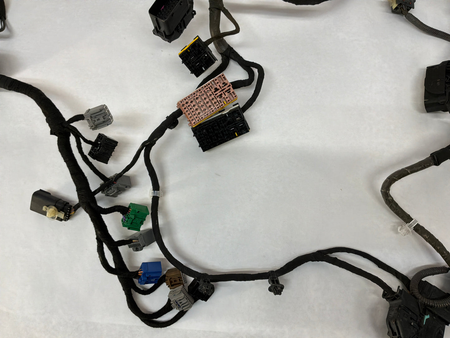 2017 Chevy SS Sedan Fire Wall Front Chassis Engine Bay Wire Wiring Harness OEM
