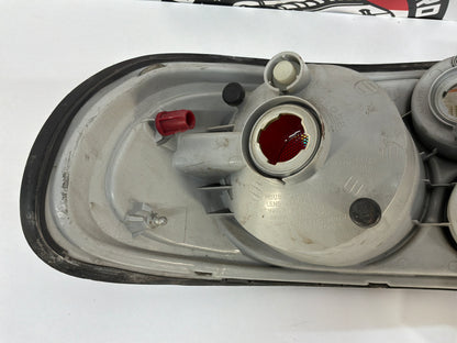 2006 Pontiac GTO RH Passenger Tail Light Taillight Lamp OEM