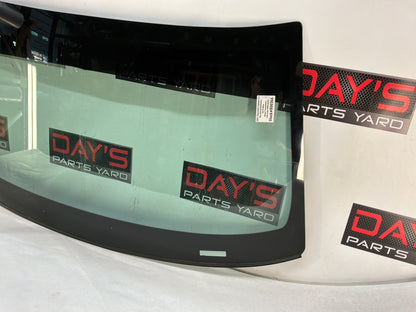 2014 Chevy Camaro ZL1 Front Windshield Window Glass OEM LOCAL PICK UP ONLY