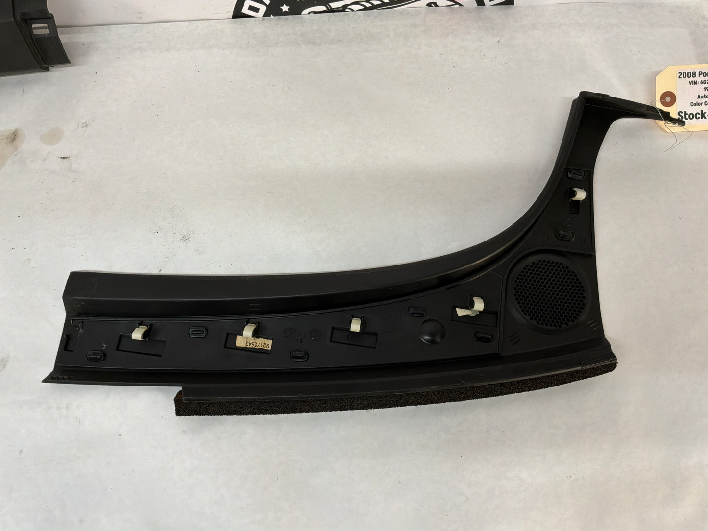 2008 Pontiac G8 Base RH & LH Dash Panels Center Cowl Defrost Trim Extensions OEM