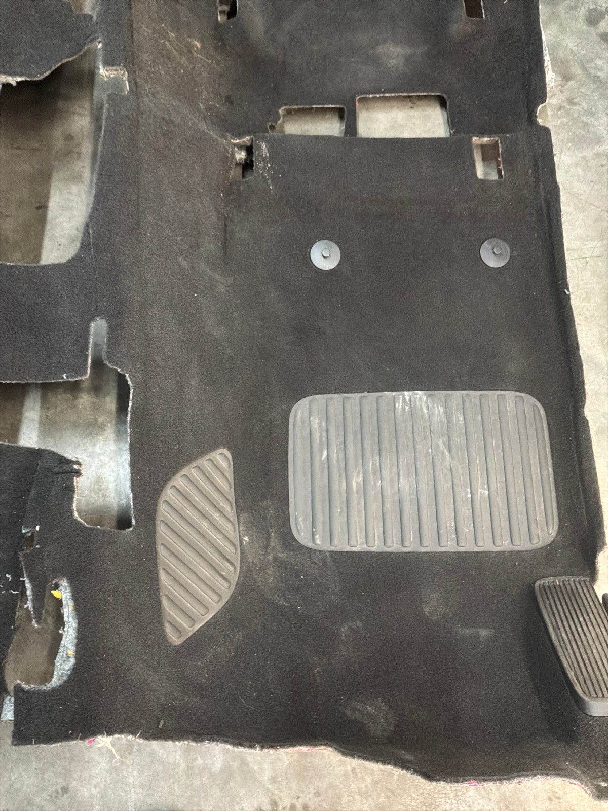 2014 Chevrolet SS Sedan Complete Floor Carpet OEM