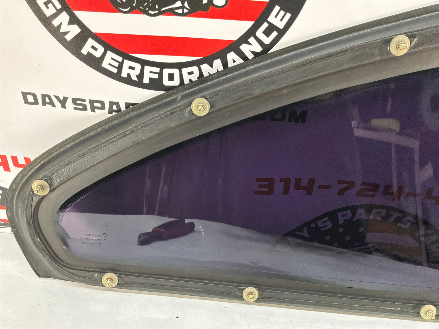 2005 Pontiac GTO LH Driver Rear Quarter Window Glass OEM