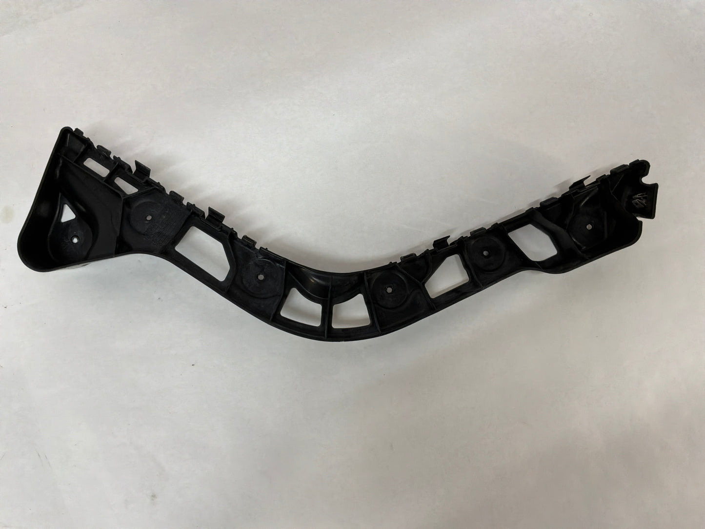 2017 Chevy SS Sedan Rear Bumper Support Brackets Braces Mounts RH & LH OEM