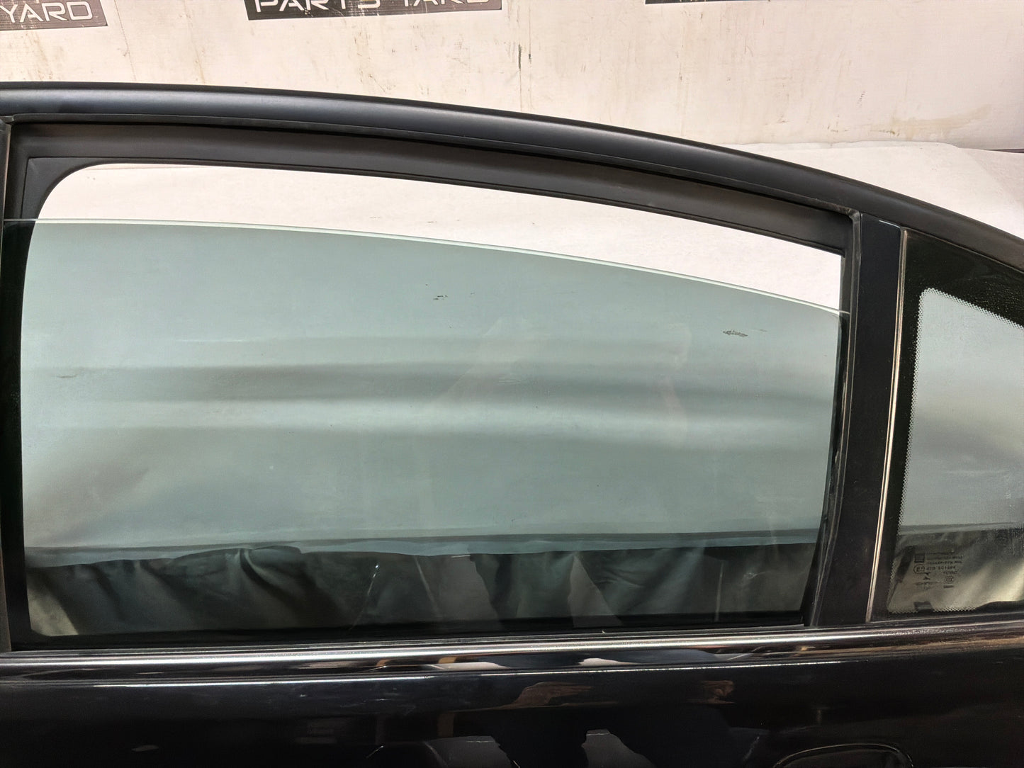 Lh rear door - Day's Parts Yard