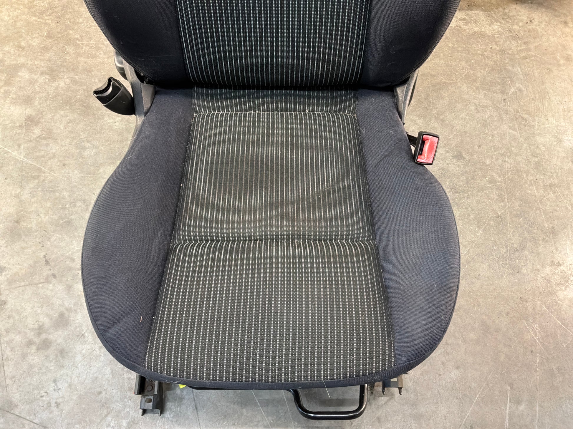 Seats - Day's Parts Yard