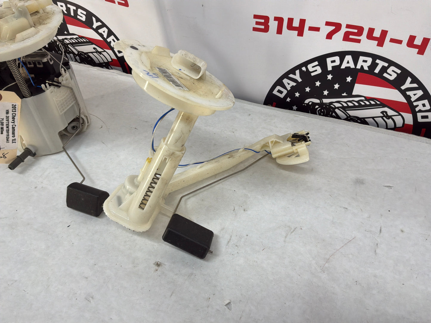 2013 Chevy Camaro 1LE Fuel Gas Pump Level Transfer Sending Unit Assembly OEM