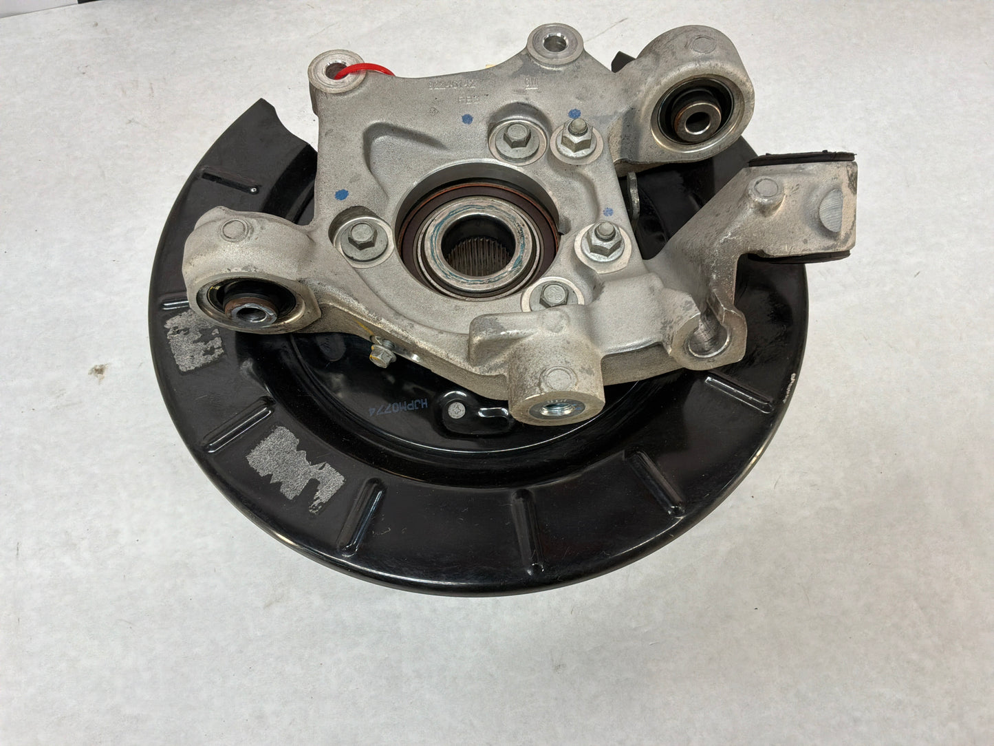 2013 Chevy Camaro 1LE RH Passenger Rear Spindle Knuckle Hub Wheel Bearing OEM