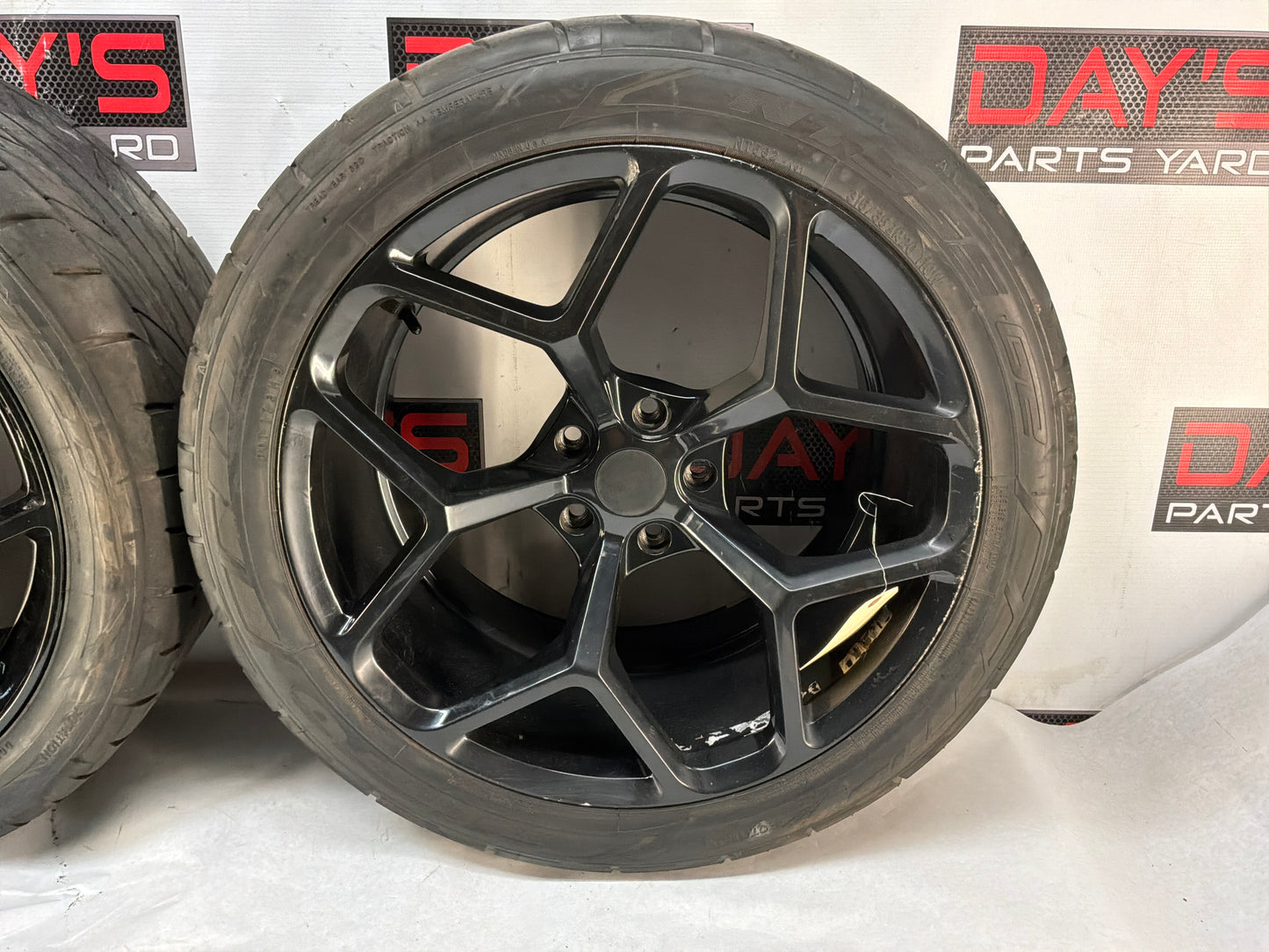 2015 Chevy Camaro SS 1LE Reproduction Z28 Wheels and Tires