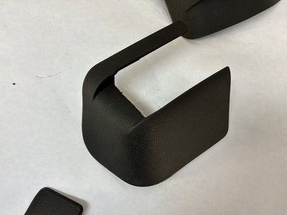 Rh seat track trim - Day's Parts Yard
