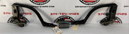 2016 Cadillac CTS-V RH & LH Trunk Compartment Lid Hinge Cover OEM