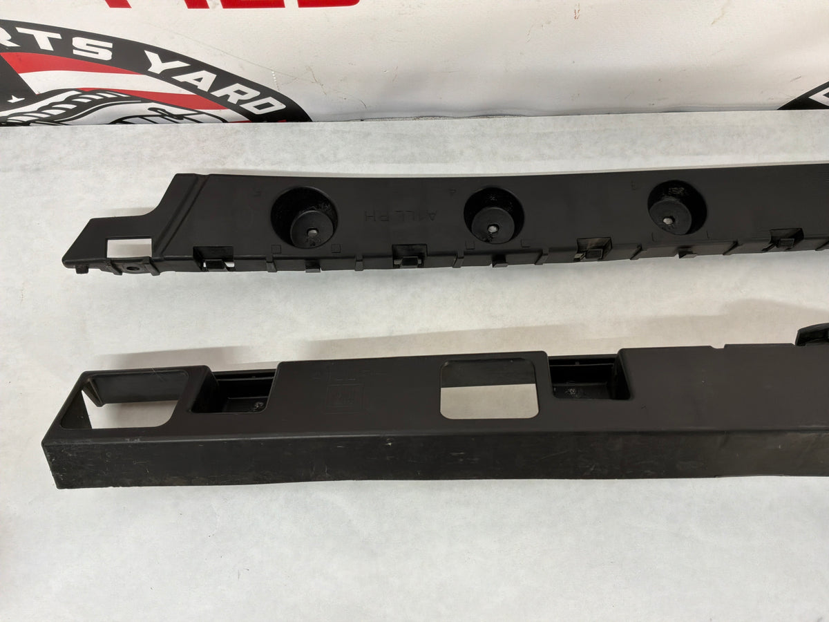 2016 Cadillac CTS-V Rear Bumper Brackets Guides Supports OEM