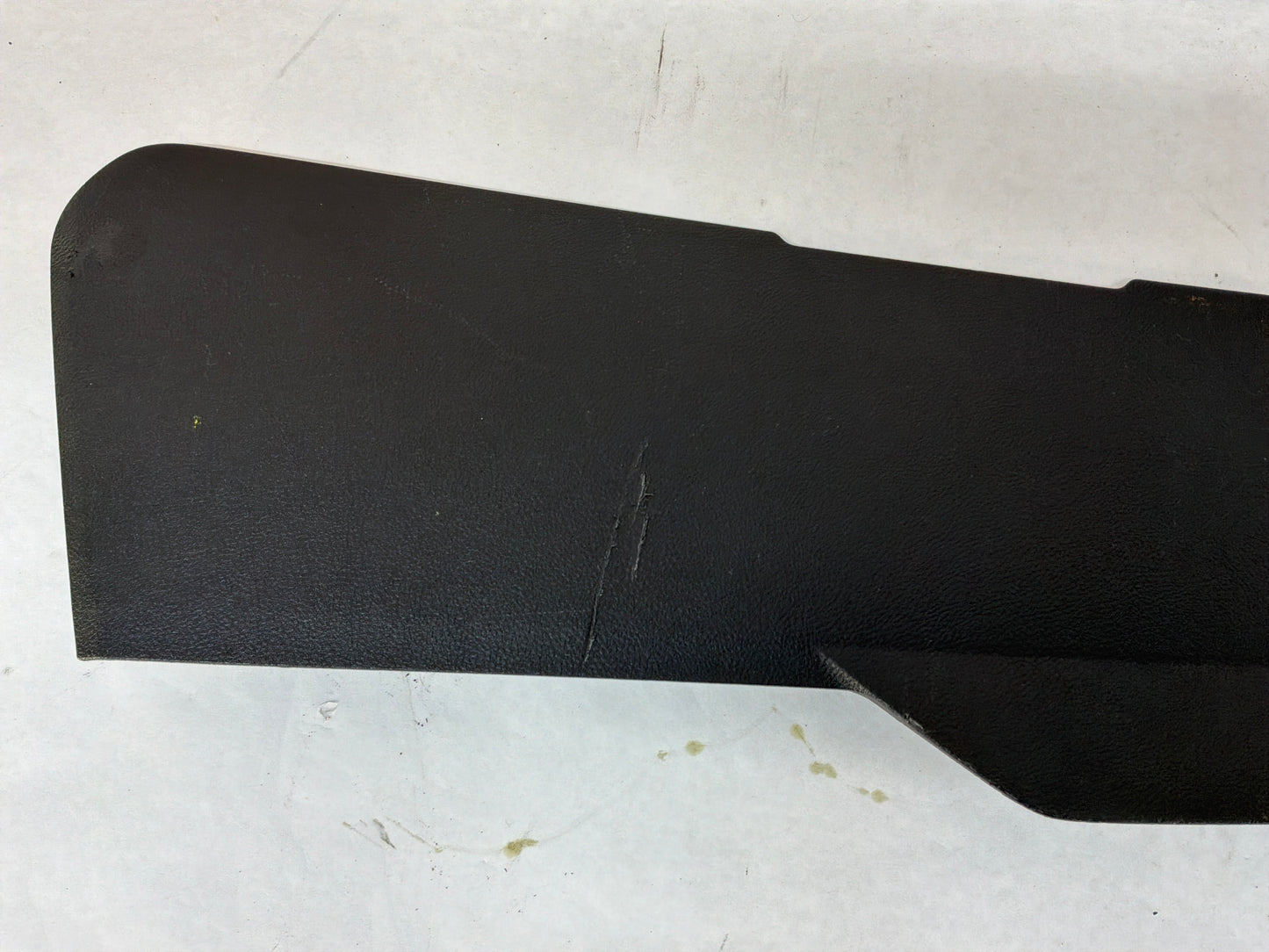 2008 Pontiac G8 Base RH & LH Center Console Side Trim Panels OEM