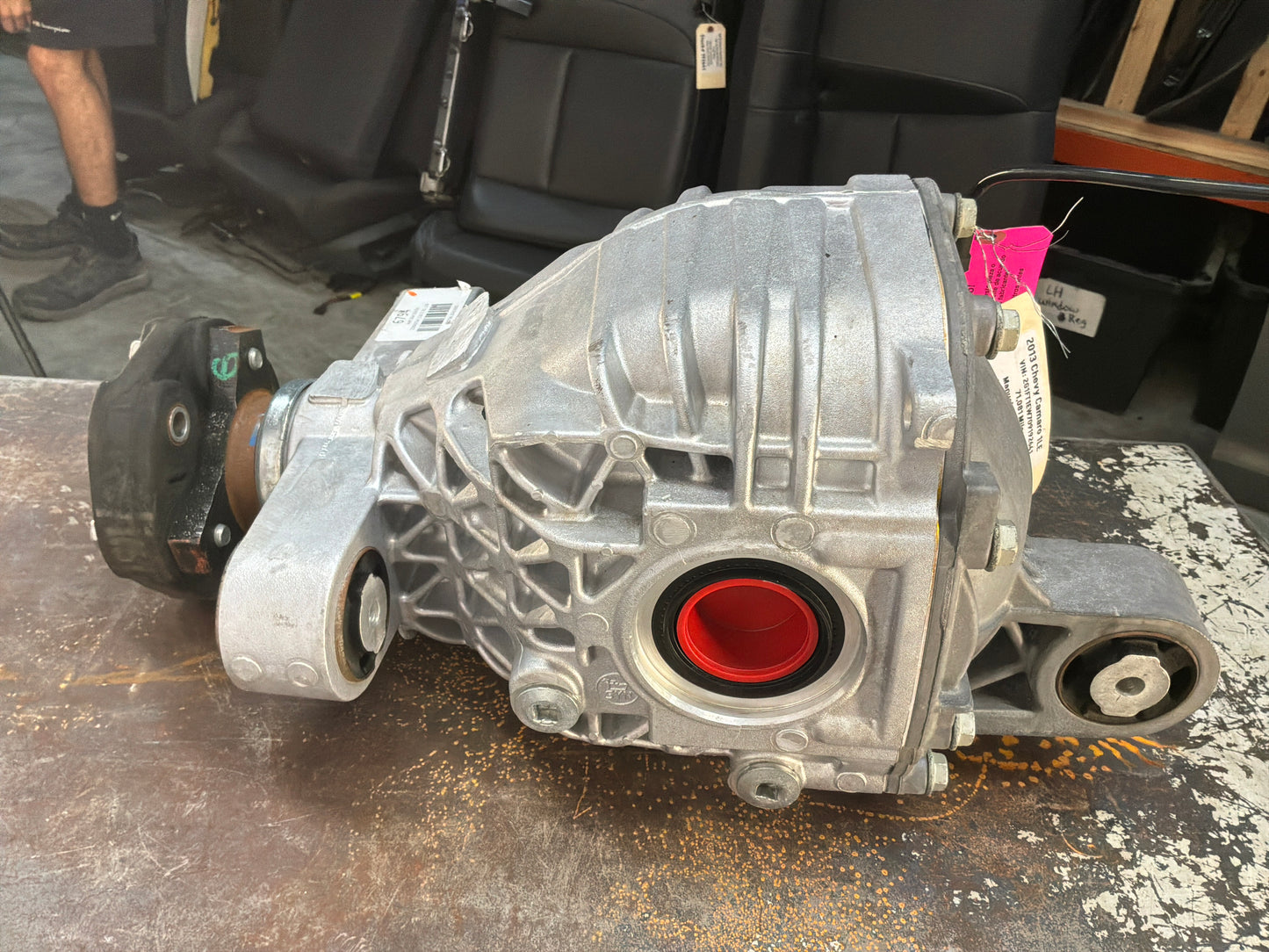 2013 Chevy Camaro 1LE 3.91 LSD Rear End Axle Differential Carrier OEM