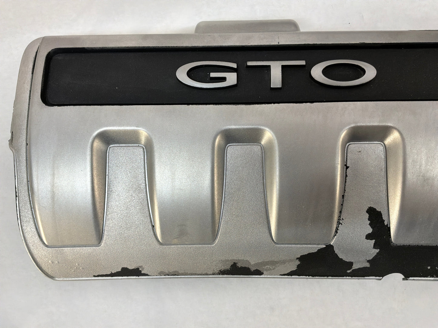 2005 Pontiac GTO RH & LH Engine Motor Intake Manifold Coil Covers Set OEM