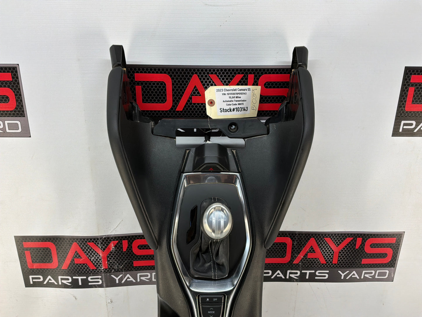 2023 Chevy Camaro SS Complete Center Console w/ Shifter OEM