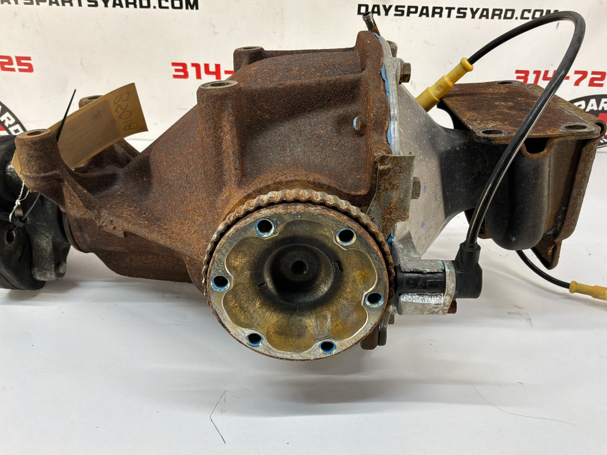 2006 Pontiac GTO Rear End Rearend Carrier Axle Differential 3.46 LSD OEM