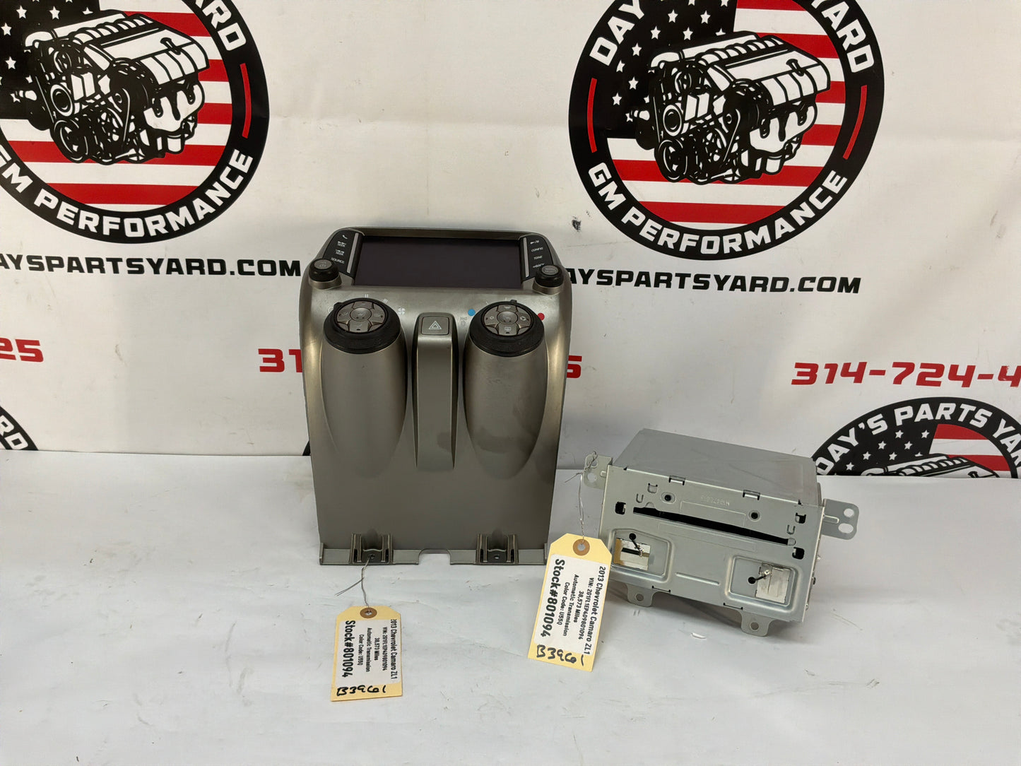 2013 Chevy Camaro ZL1 MyLink Touch Screen Radio Head Display w/ Receiver OEM