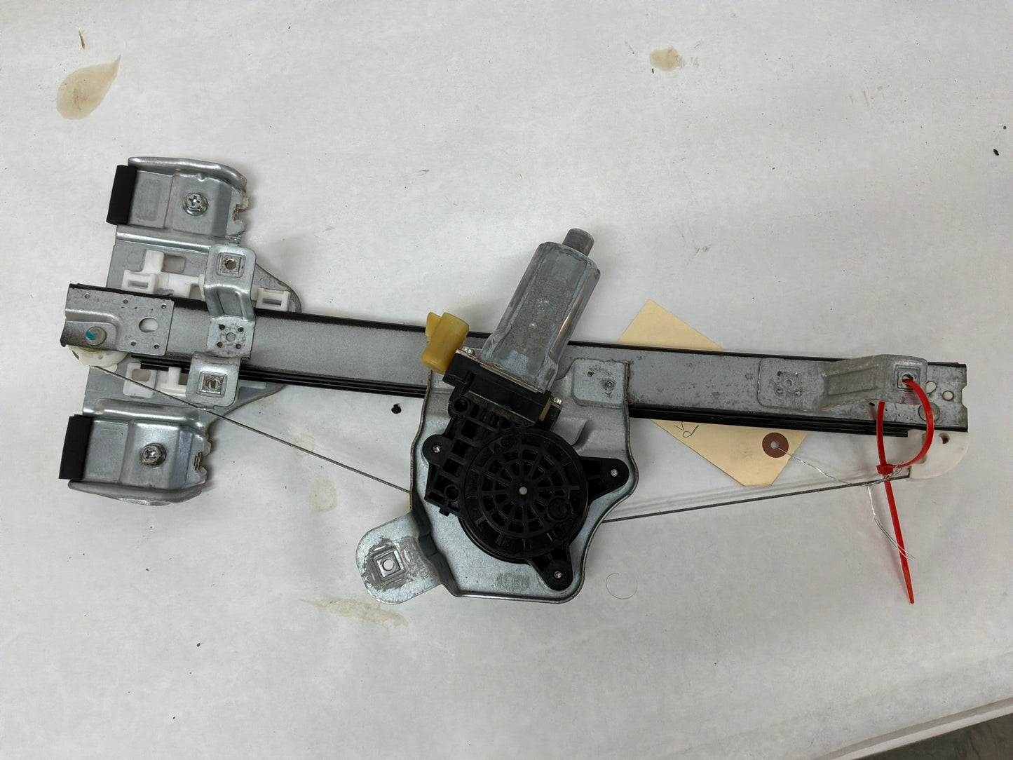 2017 Chevy SS Sedan RH Passenger Rear Window Regulator Motor OEM