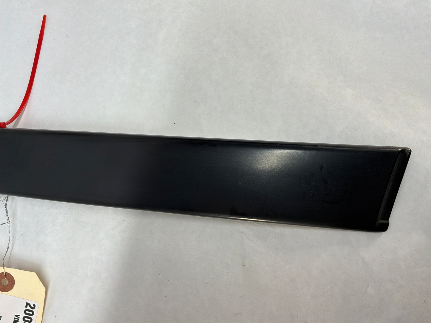 2004 Pontiac GTO RH & LH Exterior B Pillar Window Trim Applique Covers OEM