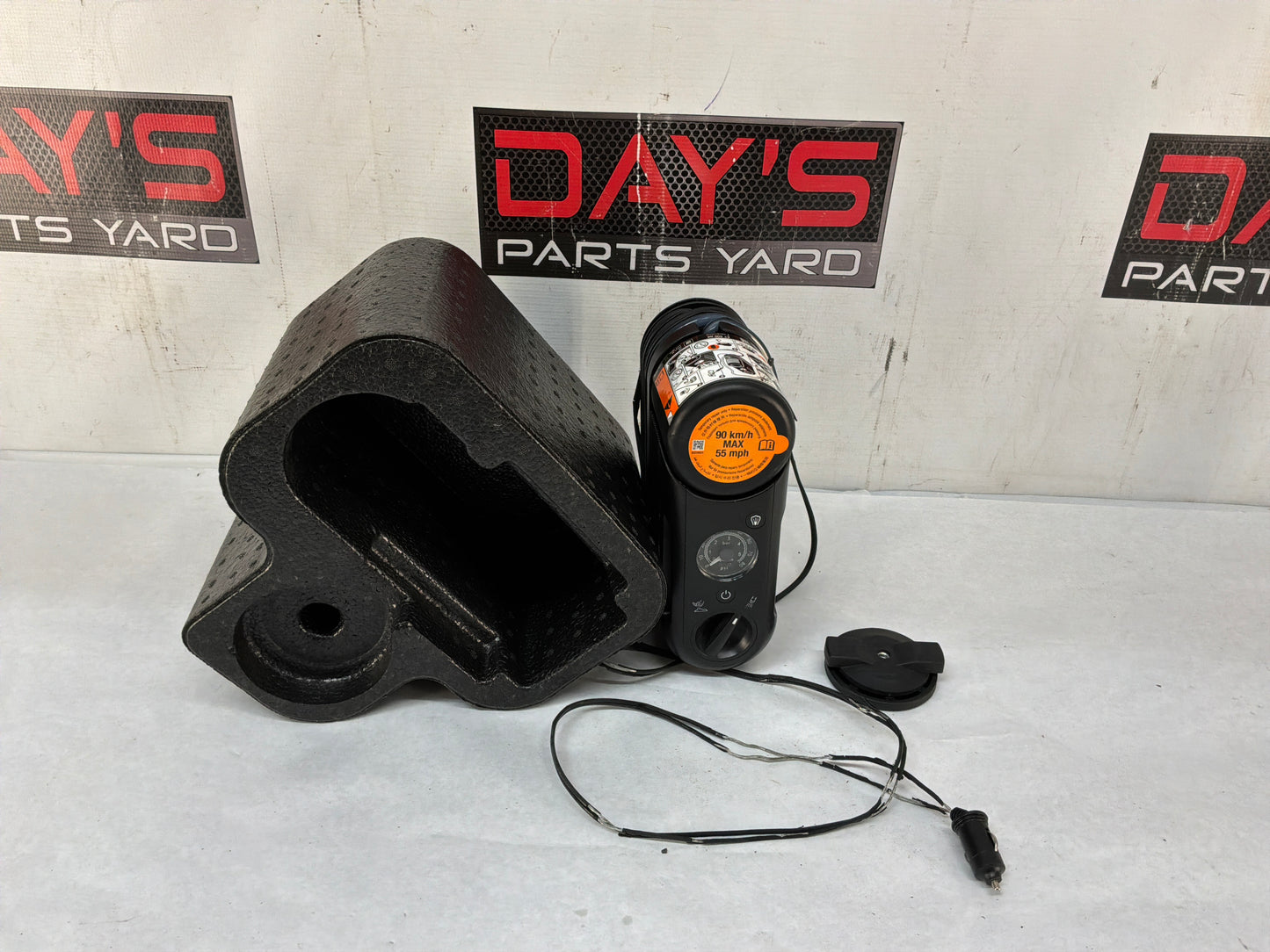 Tire inflator - Day's Parts Yard