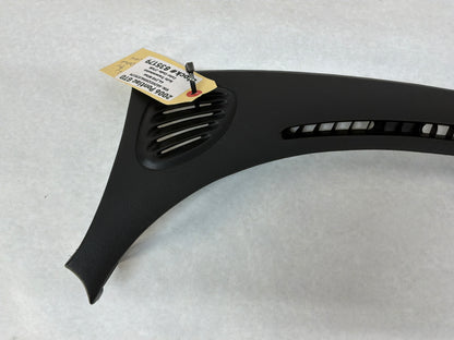 2006 Pontiac GTO LH Driver Dash Cowl Defrost Panel Vent Trim OEM