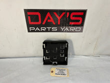 Ecu bracket - Day's Parts Yard